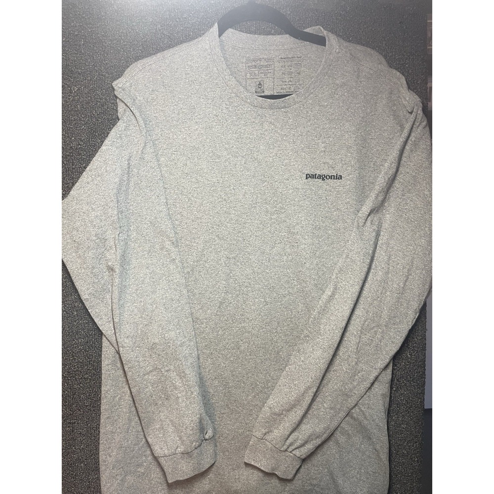 Patagonia Shirt Mens XL Gray Long Sleeve Pullover Responsibili-tee Light Casual